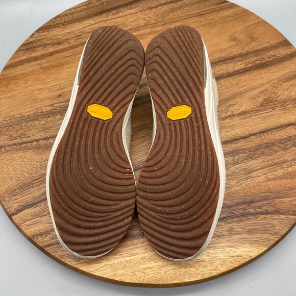 Merrell Gridway Moc Shoes Womens Size 6 Tan Canvas Slip On Vibram Sneakers - Picture 7 of 8